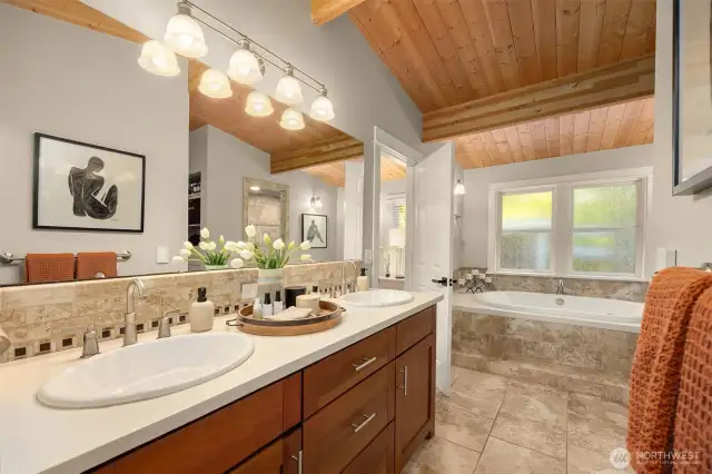 Dual vanity with very nice jet tub.