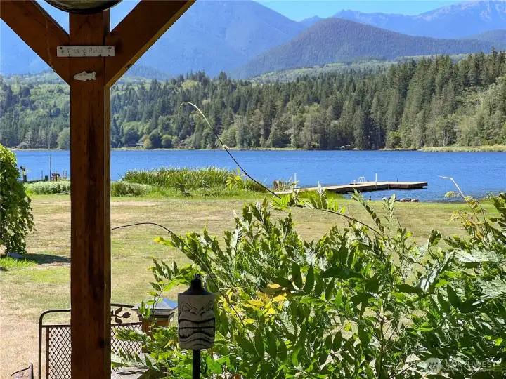 Check out that gorgeous Lake