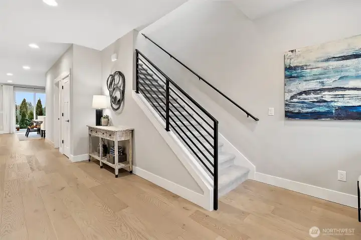 Photos of a 2703 Model Home at another community. Details will vary