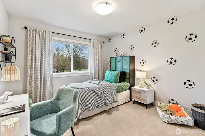 Photos of a 2703 Model Home at another community. Details will vary