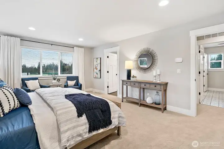 Photos of a 2703 Model Home at another community. Details will vary