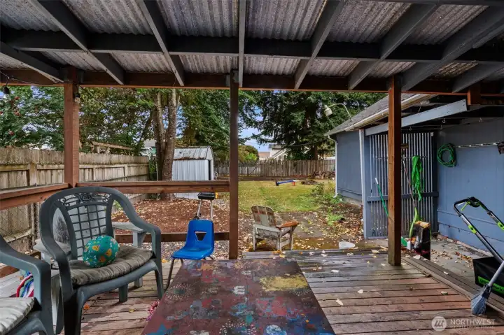Covered deck on 2 bedroom
