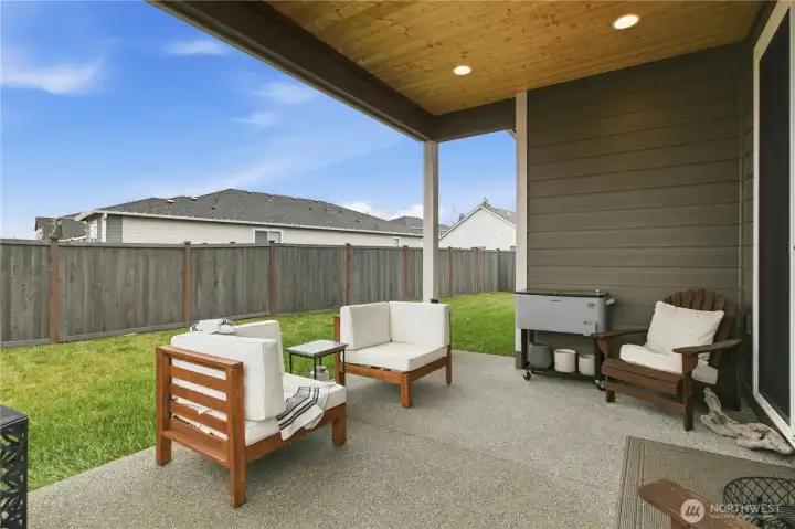 Great place to relax with your morning coffee ~