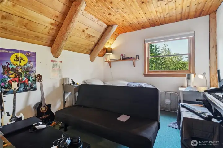 Extra finished room upstairs