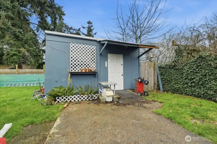 Garden/storage shed