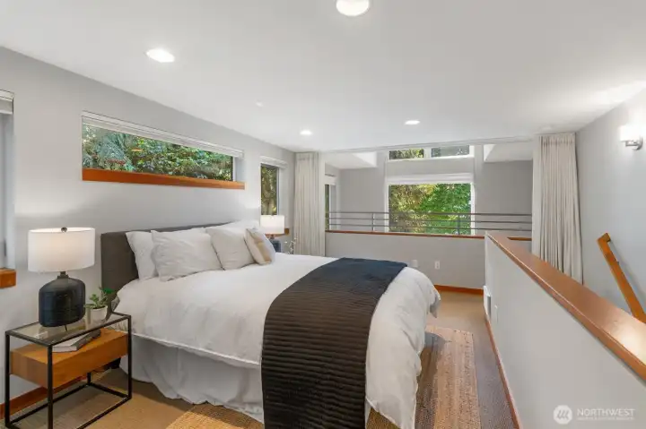Spacious primary bedroom.