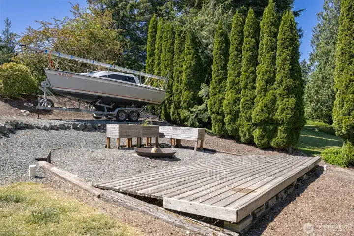 Plenty of room to park your boat