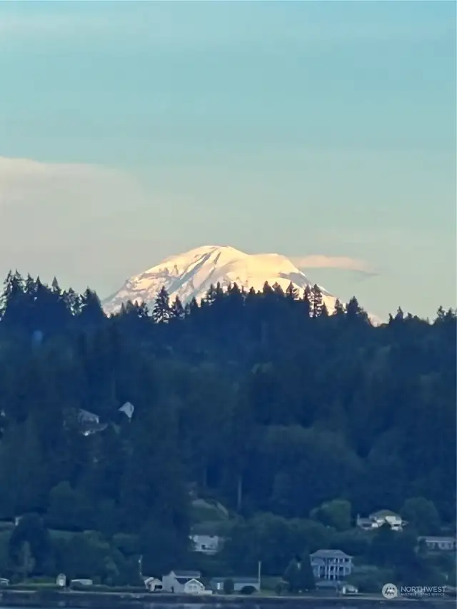 Mt. Rainer, view!