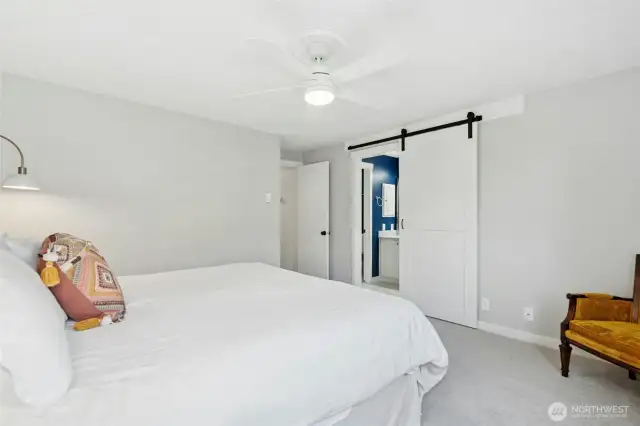 Primary suite