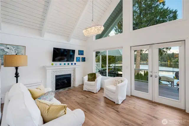 Main Floor Gas Fireplace