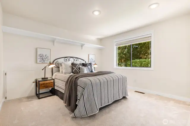 2nd Upstairs Bedroom