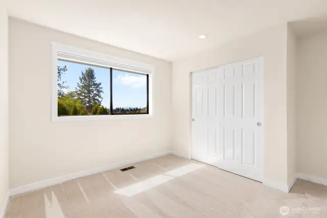5th Upstairs Bedroom