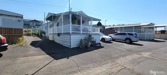 Beautiful and Quiet. This home has been well maintained and presents an amazing Deck for entertaining and enjoying the close view of Moses Lake.