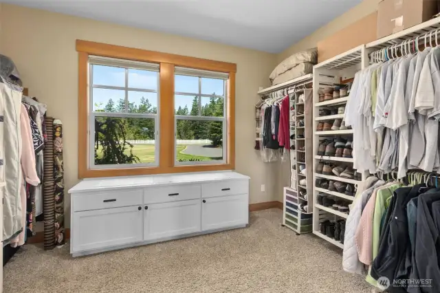 Now this is a large walk-in closet/dressing room!!!