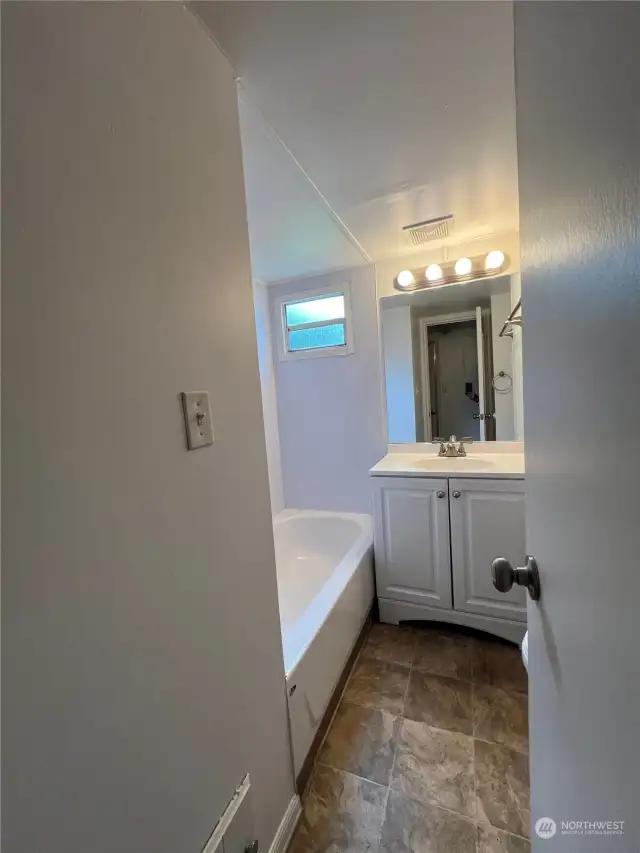 Full Bathroom