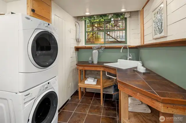 Laundry room + commode room.