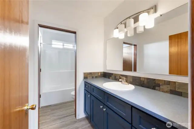 Main Floor Full Bath