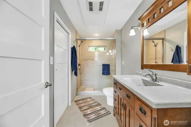 Primary ensuite bathroom.