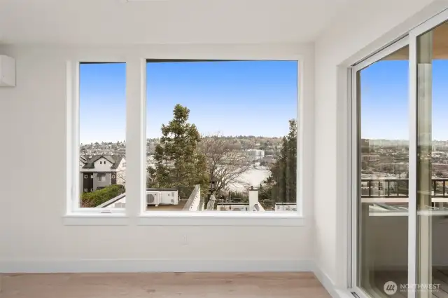 Appreciate the sneak peek views of Lake Union!