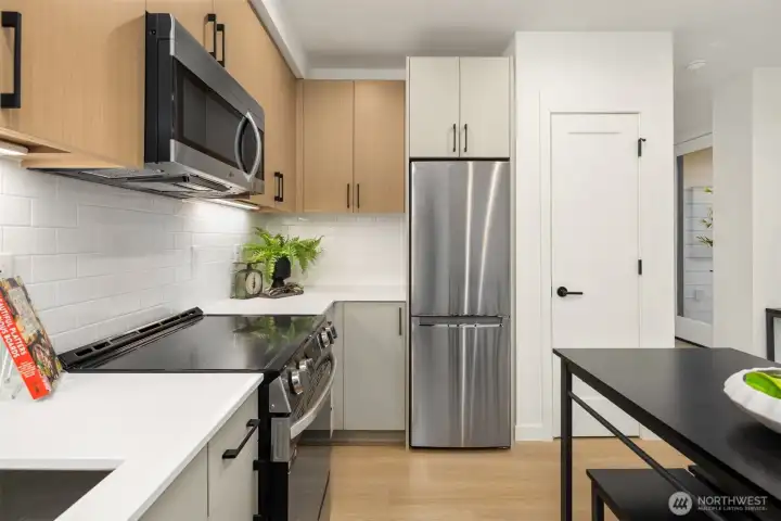 *Photos are of similar model home*