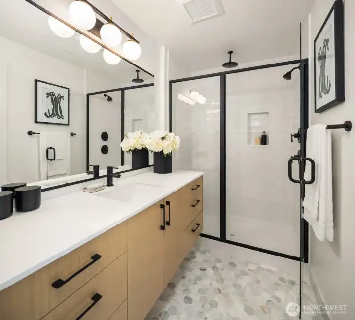 *Photos are of similar model home*
