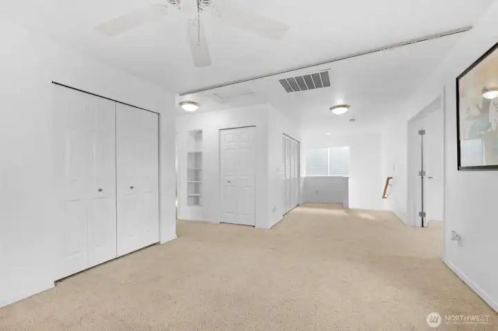 Loft & Laundry Room