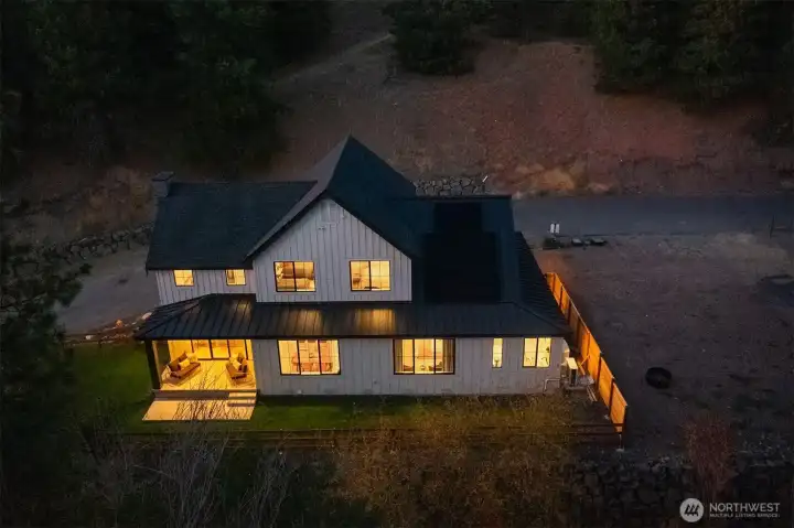 Photos, plans and elevations may be examples representing the community, community amenities, homes or artist’s renderings that may not accurately represent the actual condition of a homesite or home as constructed, and may also contain options and upgrades which are not included in the sale. Trailside Homes reserves the right to make changes to floor plans, specifications, dimensions, design and elevations without prior notice. Stated dimensions and square footage, if applicable, are estimated and should not be used as representations of the home’s actual size.