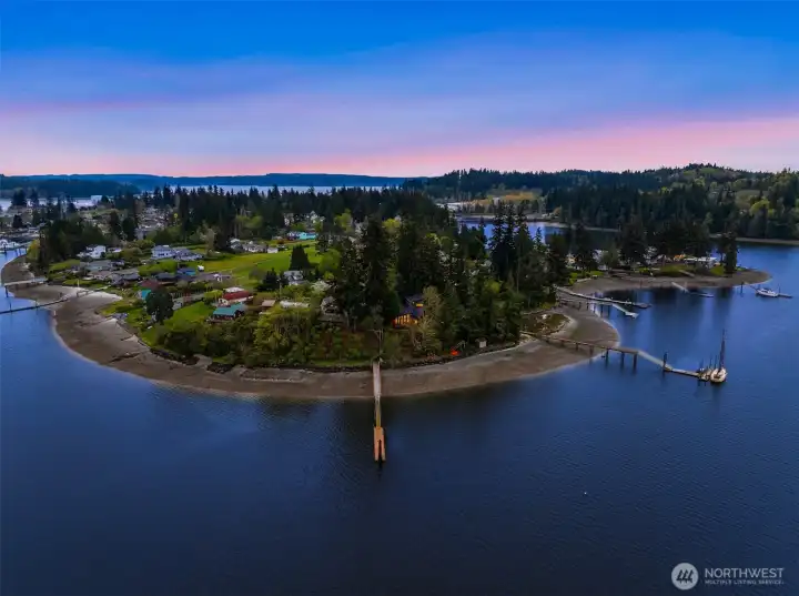 Prime location on Cove Point.