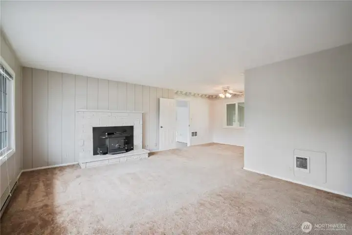 Living Room w/Fireplace