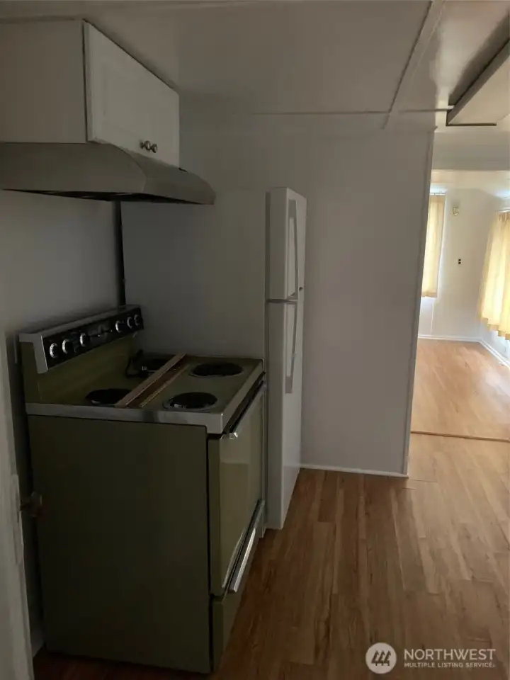 R01 Front Green Home