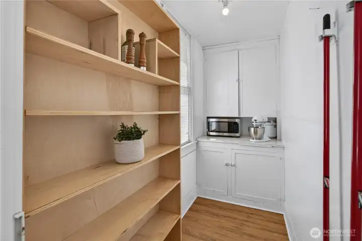 Walk-in pantry Walk-in pantry