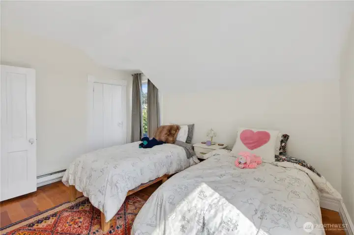Upstairs bedroom 2 Upstairs bedroom 2