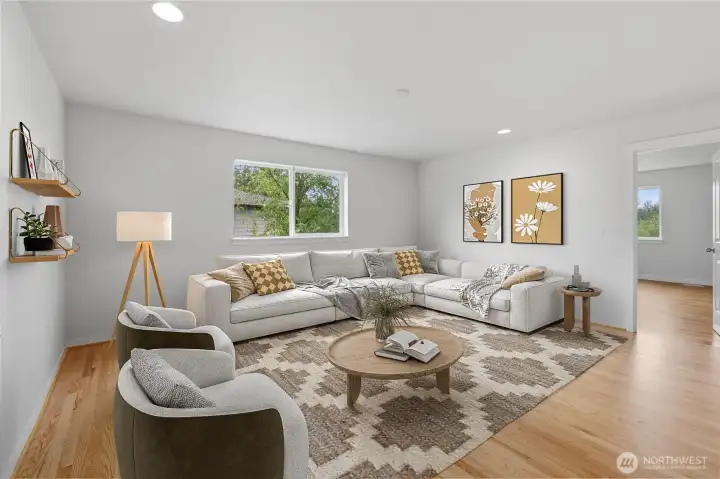 Bonus room - upper level (virtually staged) Bonus room - upper level (virtually staged)