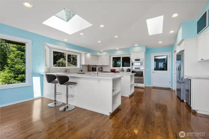 Open kitchen