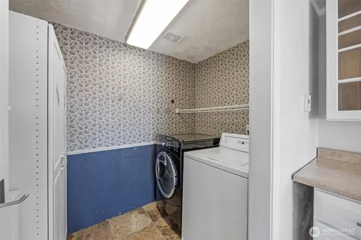laundry space off of the kitchen laundry space off of the kitchen