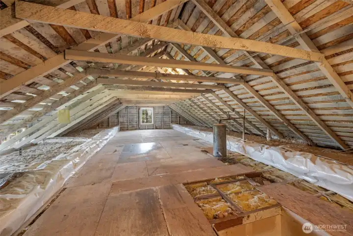 Expansive walk-up attic Expansive walk-up attic