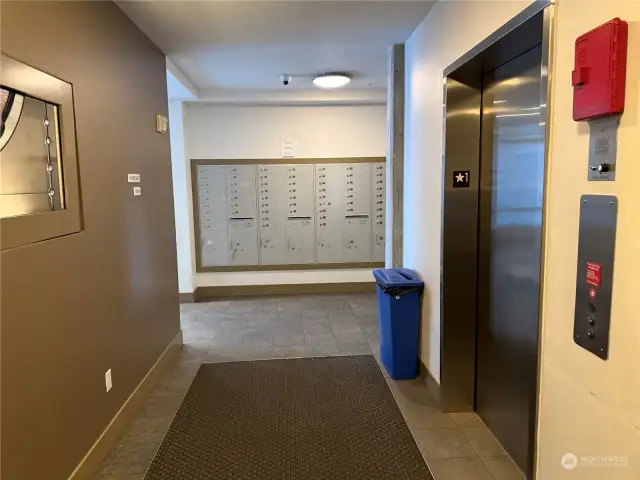 1st Floor Elevator MailBox