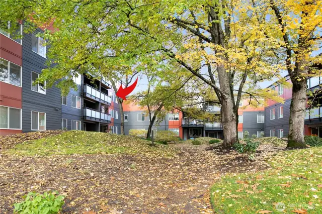 3rd Floor Facing the Courtyard!