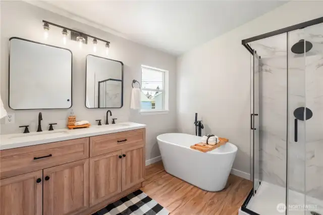 Primary 5 piece Bath