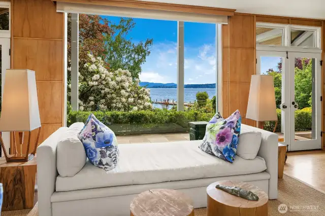 Indoor outdoor living