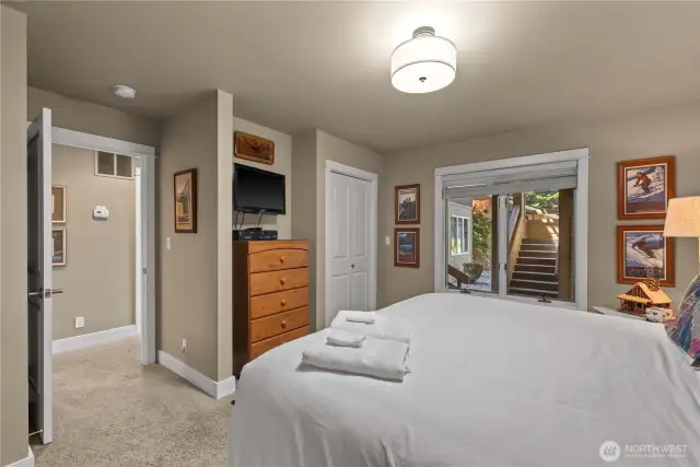 Second bedroom