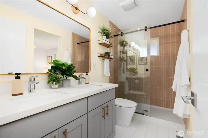 Remodeled en suite primary bath, with seperate entrance from hallway