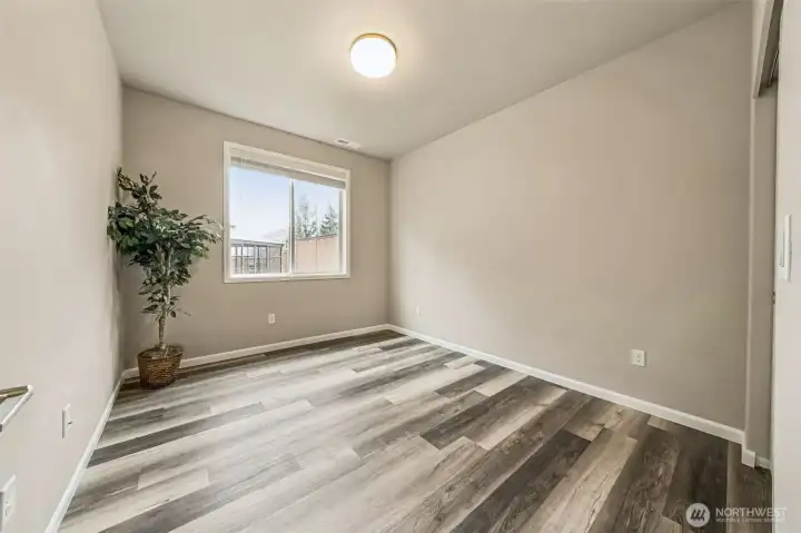 Bedroom on Main (Bedroom5)