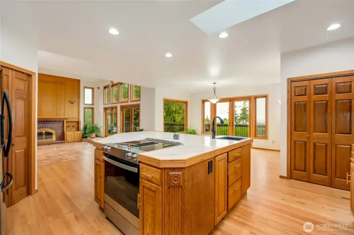 Large island with extra seating. The view is amazing from every area. Large island with extra seating. The view is amazing from every area.