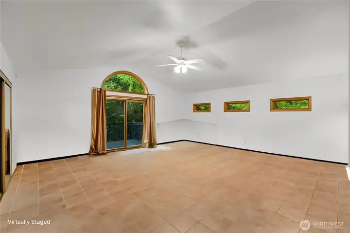 Large fourth bedroom. Large fourth bedroom.
