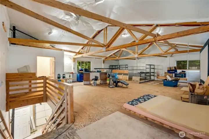 The upper level of the shop is 1200 sqft and has a kitchen area and 3/4 bath. Potential for separate living space? The upper level of the shop is 1200 sqft and has a kitchen area and 3/4 bath. Potential for separate living space?