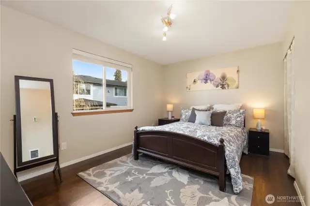 Spacious primary bedroom.