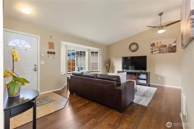 New floors and baseboards 2018.