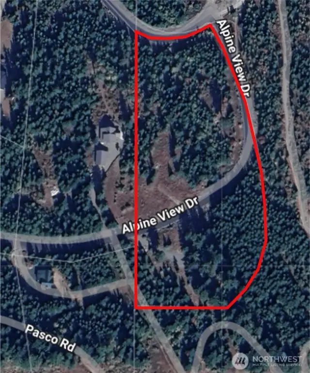 Views are to the North (top) of this picture.  Put a DADU and garage on the South end of this property and the main home on on the larger North side with Epic Stuart Mountain Range views from both!
