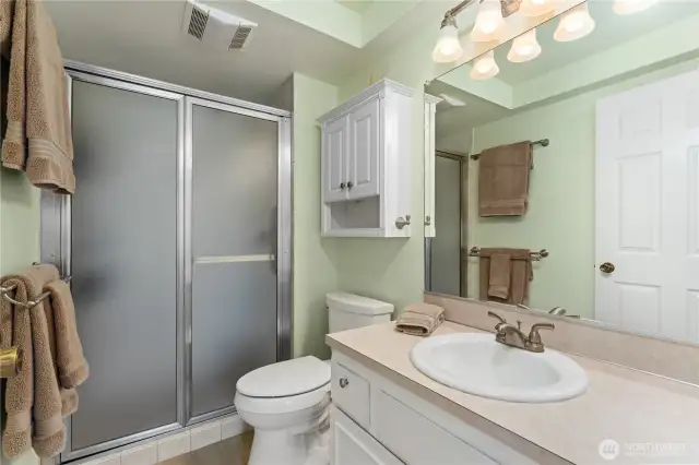 Primary bath